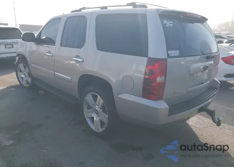 2007 Chevrolet Tahoe Ltz z USA, uszkodzony, nr VIN 1GNFC130X7R130402